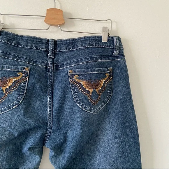 Roadrunner Embroidered Mid Rise Jeans - Picture 5 of 6